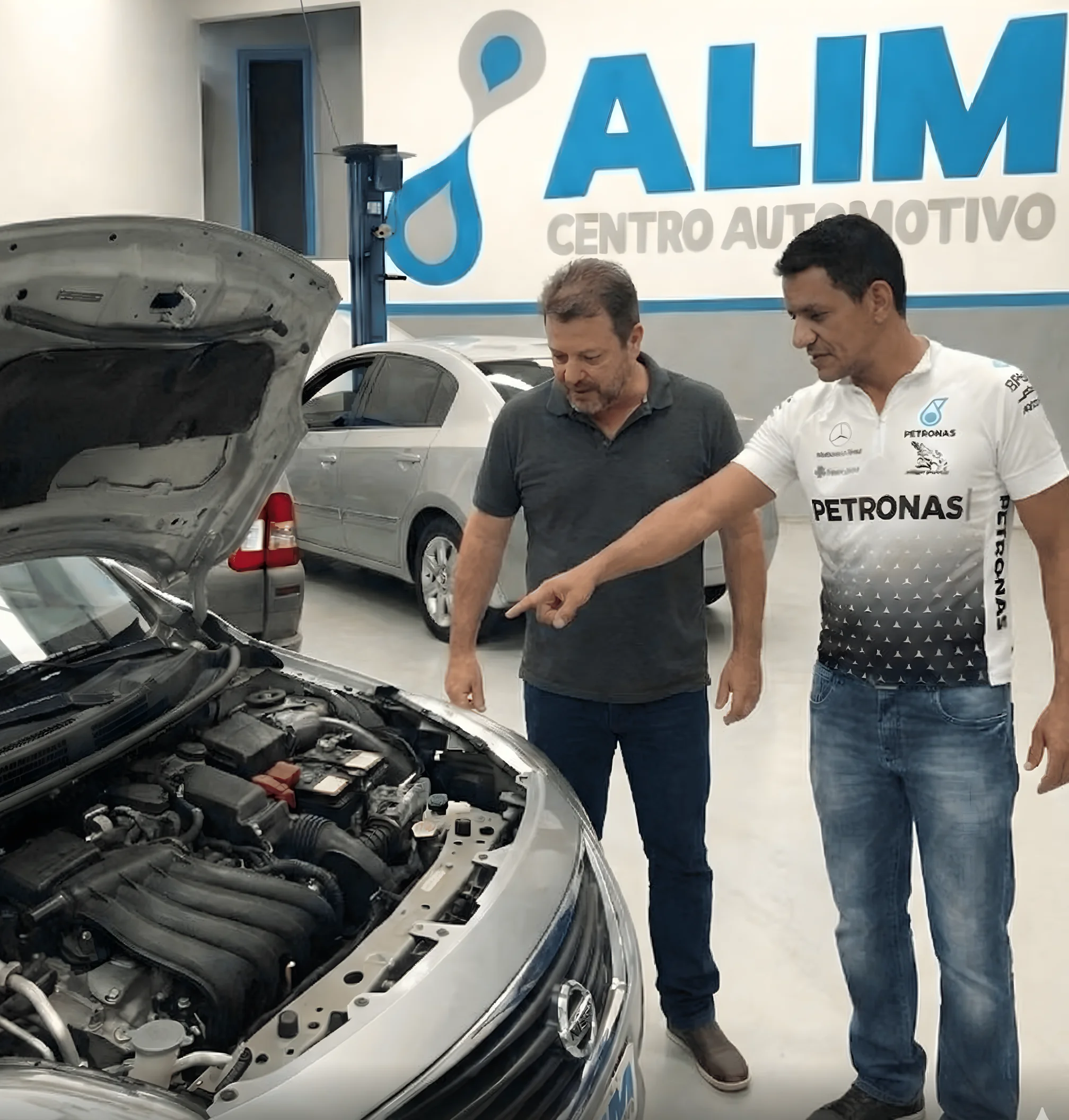 Serviço Profissional - Mecanicos Perto de Mim Serviço profissional de mecânica automotiva - Oficinas de carros em Betim